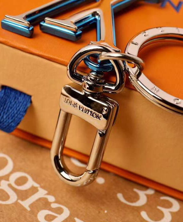 Louis Vuitton Chromatic Bag Charm And Key Holder M69974 Silver