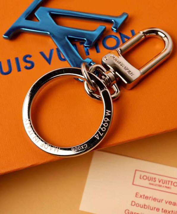 Louis Vuitton Chromatic Bag Charm And Key Holder M69974 Silver