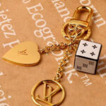 Louis Vuitton Game On Dice And Heart Bag Charm And Key Holder MP2913 White