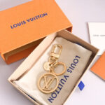 Louis Vuitton LV Circle Bag Charm & Key Holder M68000 Golden