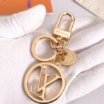 Louis Vuitton LV Circle Bag Charm & Key Holder M68000 Golden