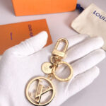 Louis Vuitton LV Circle Bag Charm & Key Holder M68000 Golden