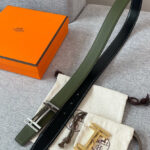 Hermes H Au Carre Belt Buckle & Reversible Leather Strap 32mm