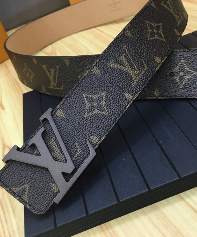 Louis Vuitton LV Initiales 40mm Brown