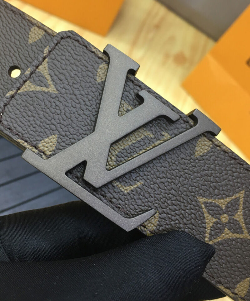Louis Vuitton LV Initiales 40mm Brown