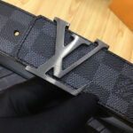 Louis Vuitton LV Initiales 40mm Black