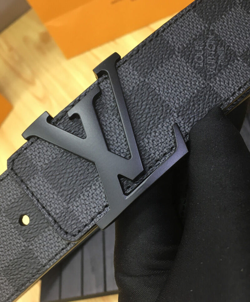 Louis Vuitton LV Initiales 40mm Black