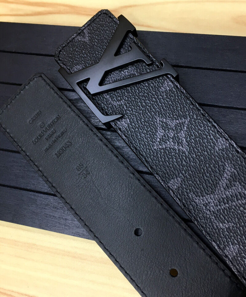 Louis Vuitton LV Initiales 40mm Black