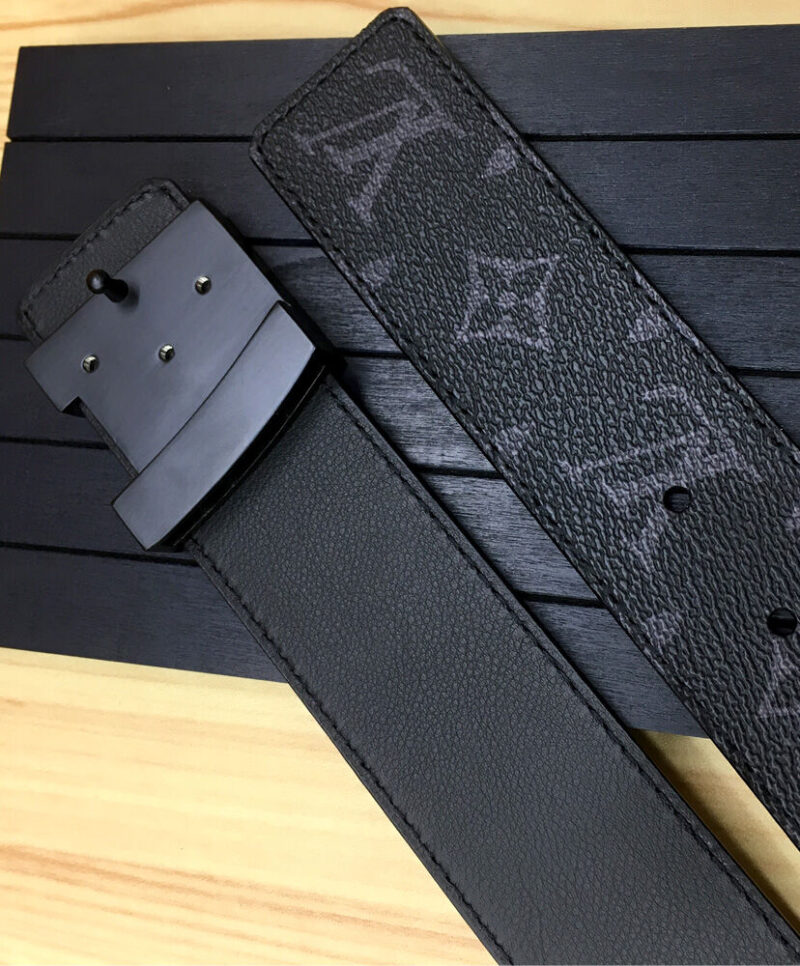Louis Vuitton LV Initiales 40mm Black