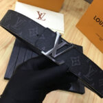 Louis Vuitton LV Initiales 40mm Black