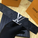 Louis Vuitton LV Initiales 40mm Black