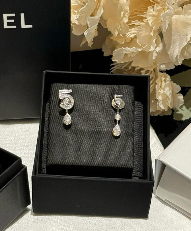 Chanel Eternal N 5  Transformable Earrings J11992