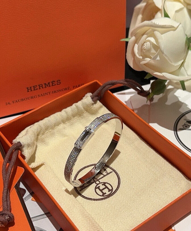 Hermes Kelly Bracelet, Small Model Silver