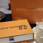 Louis Vuitton Colour Blossom BB Between The Finger Ring Q9J81H Red