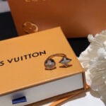 Louis Vuitton Colour Blossom BB Between The Finger Ring Q9J81H Red
