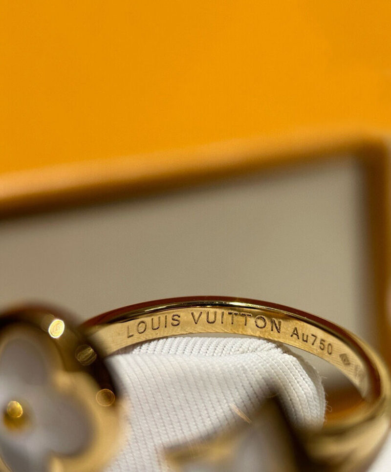 Louis Vuitton Colour Blossom BB Between The Finger Ring Q9J81H Red