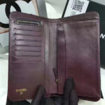 Chanel Quilted Bi-fold Wallet in Lambskin Black