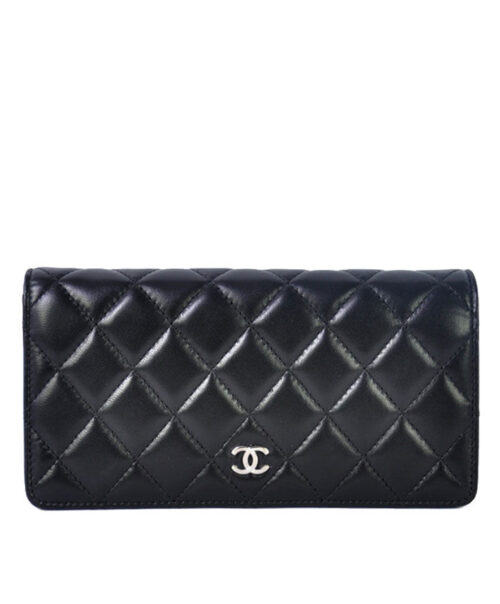 Chanel Quilted Bi-fold Wallet in Lambskin Black