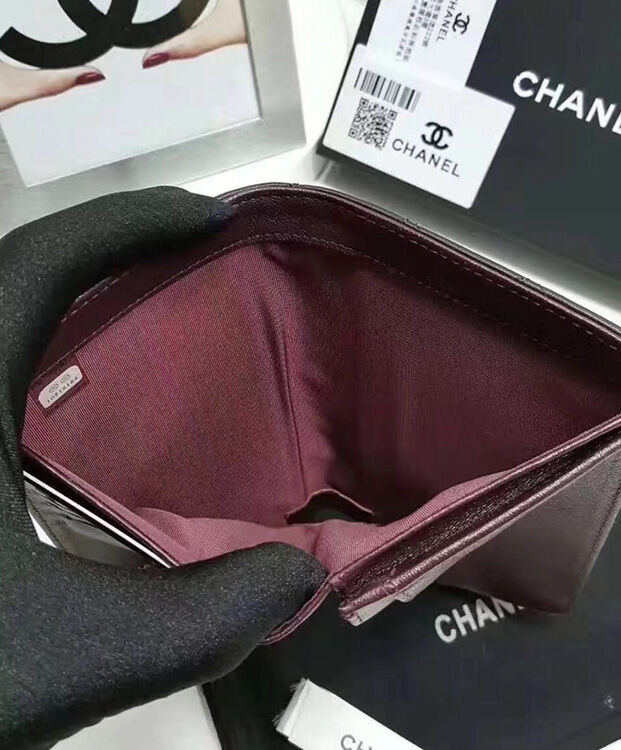 Chanel Quilted Bi-fold Wallet in Lambskin Black