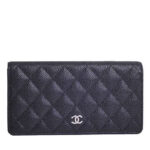 Chanel Quilted Bi-fold Wallet in Caviar Black
