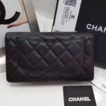Chanel Quilted Bi-fold Wallet in Caviar Black