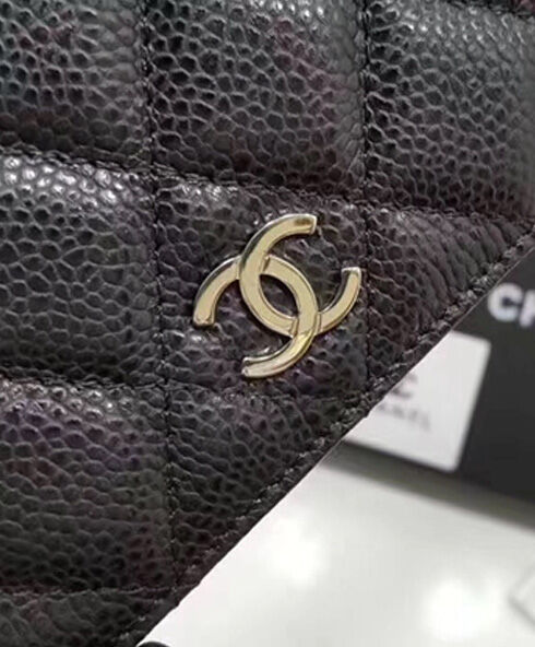 Chanel Quilted Bi-fold Wallet in Caviar Black