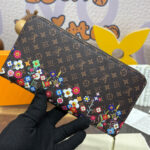 Louis Vuitton LV X TM Zippy Wallet M14162 Brown