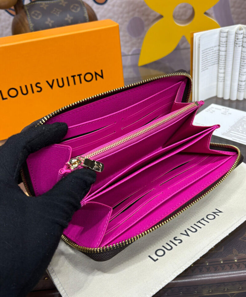 Louis Vuitton LV X TM Zippy Wallet M14162 Brown