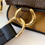 Louis Vuitton Trio Pouch M68756 Brown