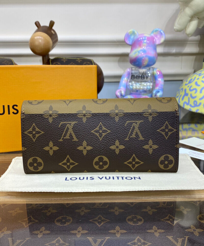 Louis Vuitton Emilie Wallet M82157 Apricot