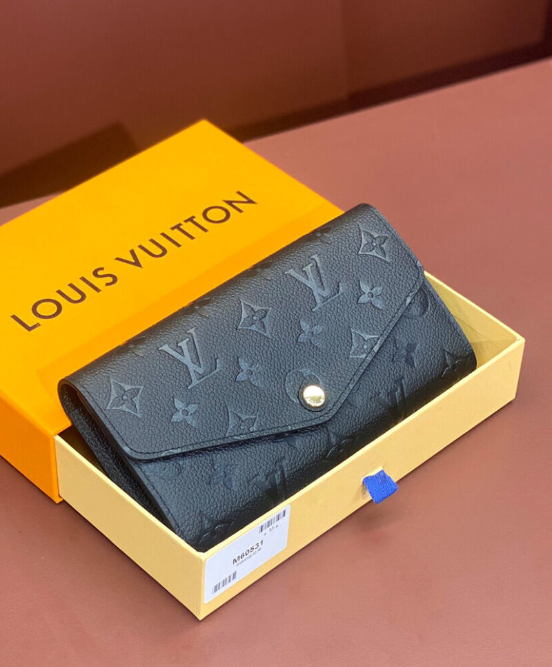 Louis Vuitton Sarah Wallet M82257 Black