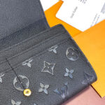 Louis Vuitton Sarah Wallet M82257 Black
