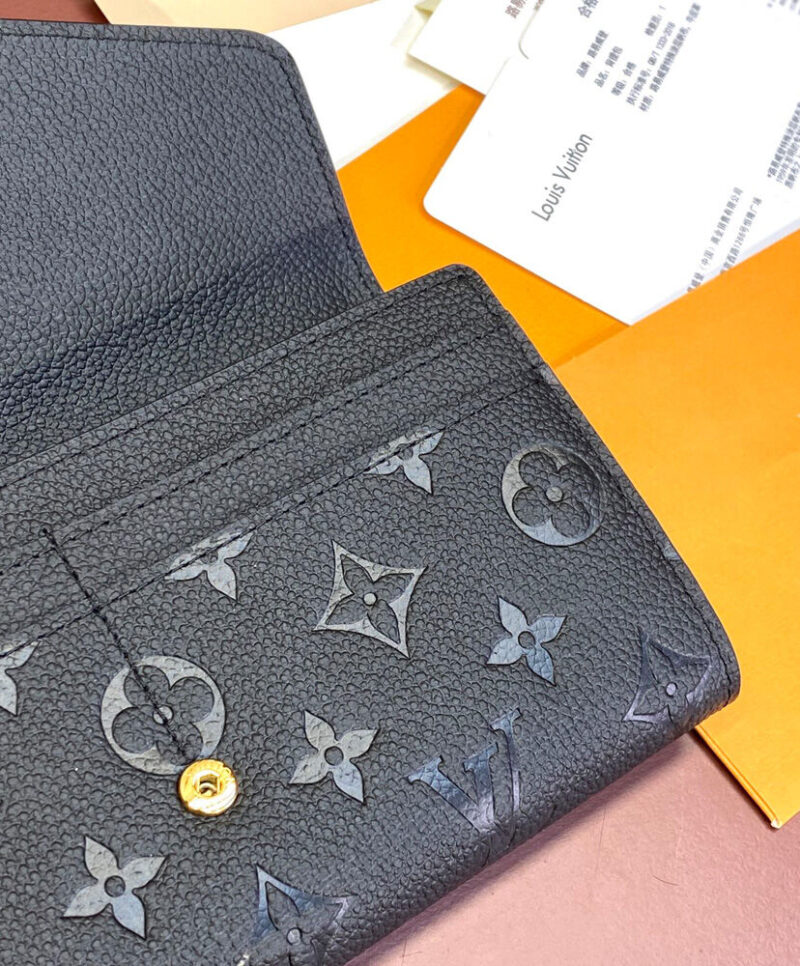 Louis Vuitton Sarah Wallet M82257 Black