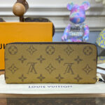 Louis Vuitton Clemence Wallet M82336 Apricot
