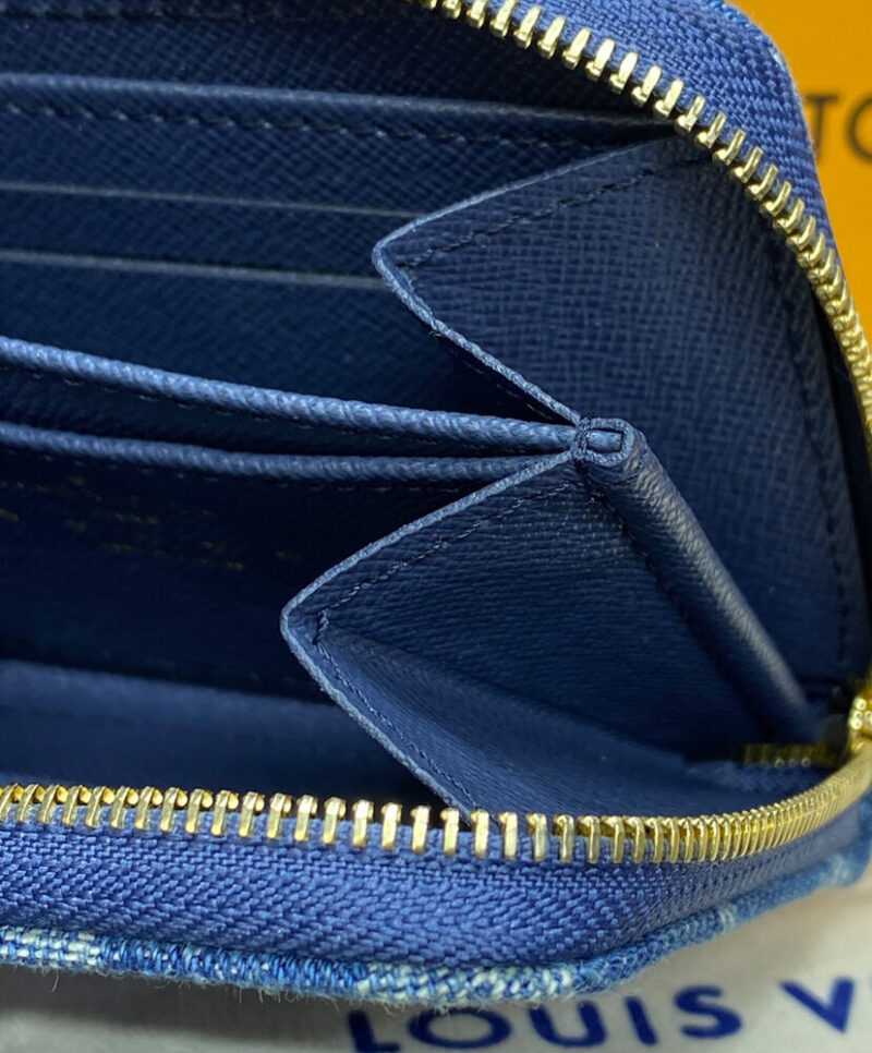Louis Vuitton Zippy Coin Purse M82957 Blue