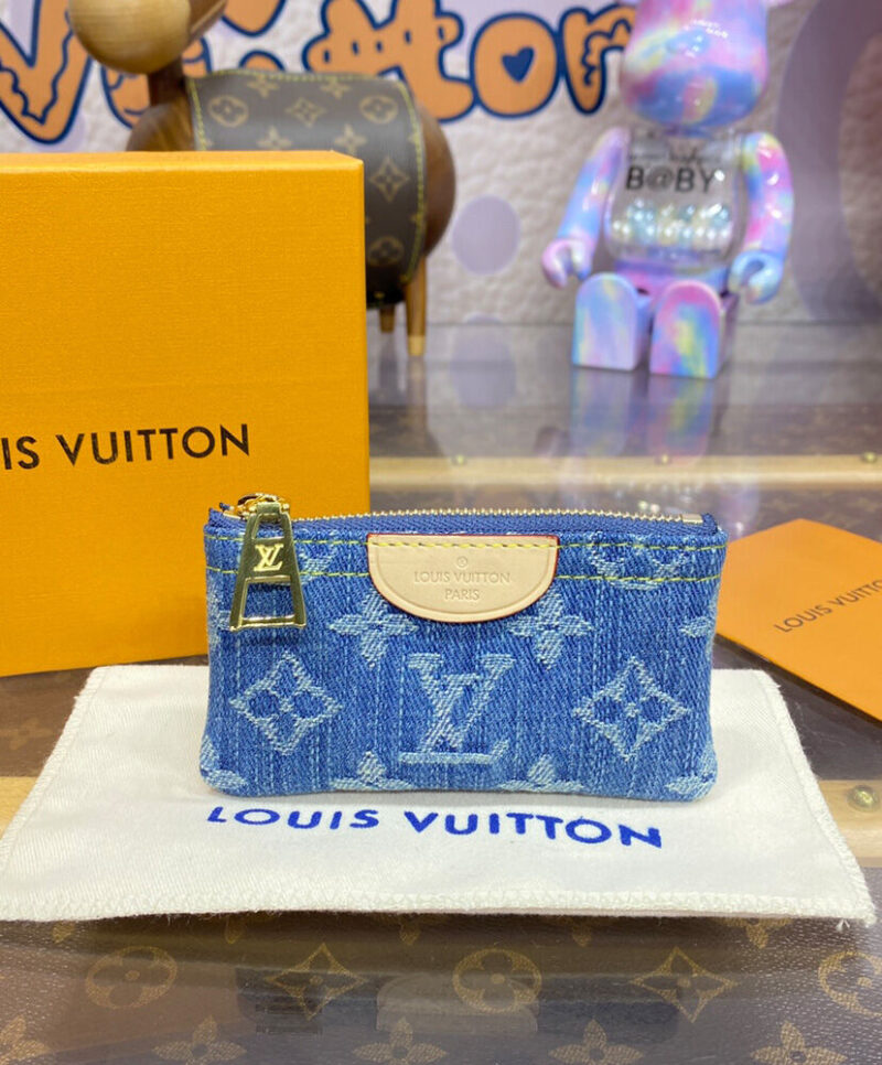 Louis Vuitton Key Pouch M82961 Blue