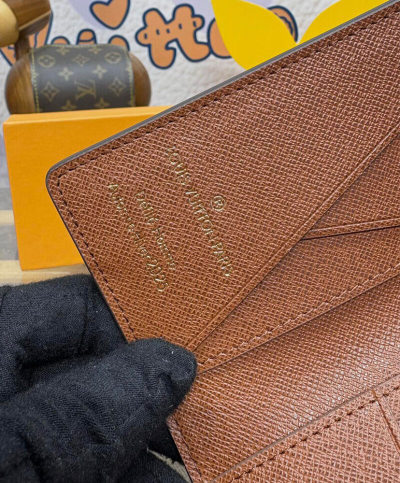 Louis Vuitton Pocket Organizer N00138 Brown