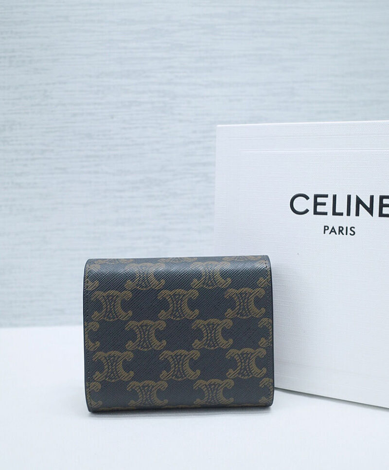 Celine Celine Triomphe Small Flapped Wallet With Logo Print 10D782 Coffee