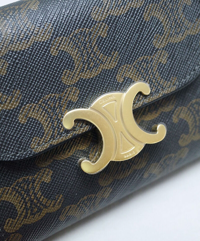 Celine Celine Triomphe Small Flapped Wallet With Logo Print 10D782 Coffee