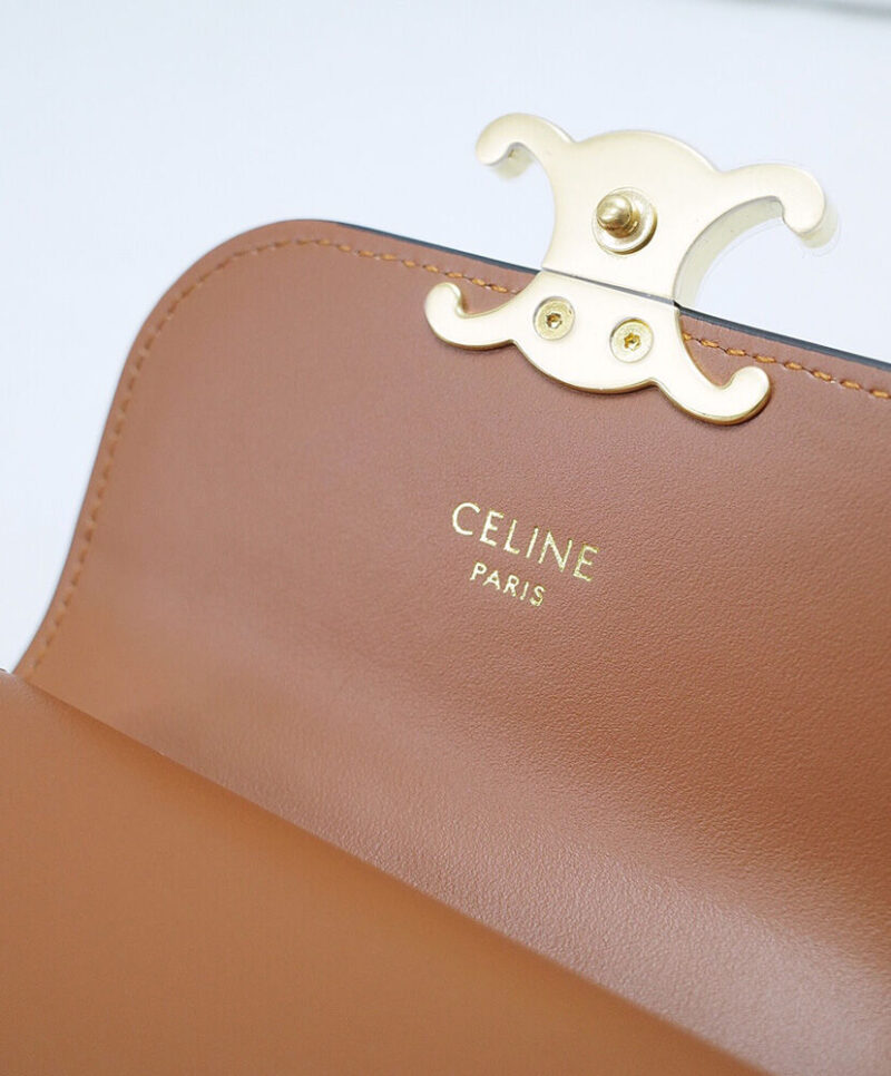 Celine Celine Triomphe Small Flapped Wallet With Logo Print 10D782 Coffee