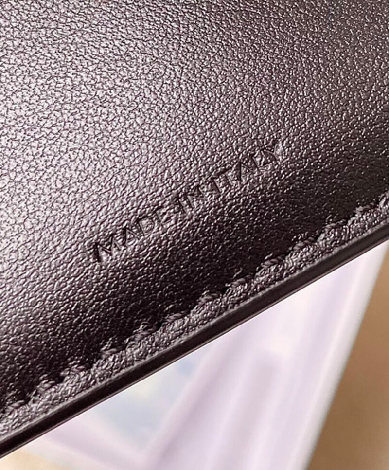 Celine Compact Wallet Triomphe In Shiny Calfskin 10I653 Black