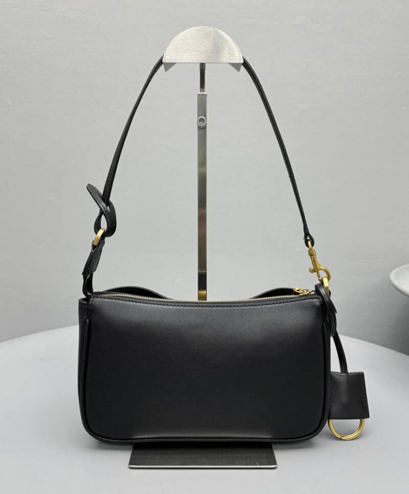 Balenciaga Rodeo Sling Pochette Black
