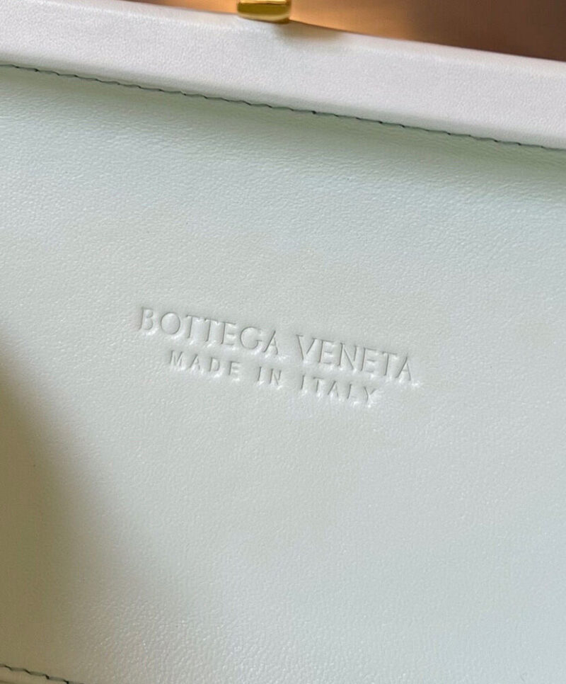 Bottega Veneta Knot 717622 Light Blue