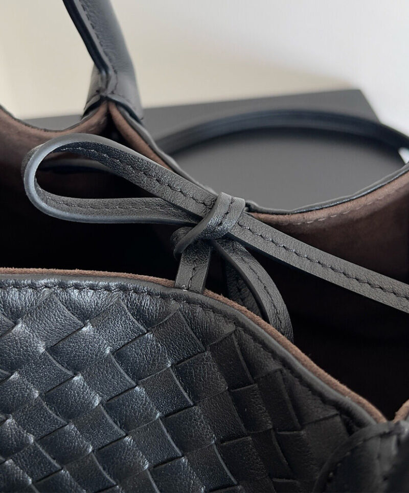 Bottega Veneta Small Pinacoteca Black