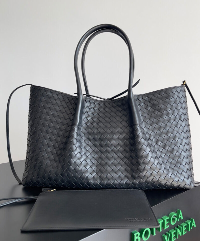 Bottega Veneta Pinacoteca Black