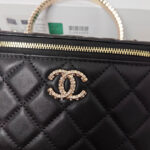 Chanel Clutch With Chain AP4046 Black
