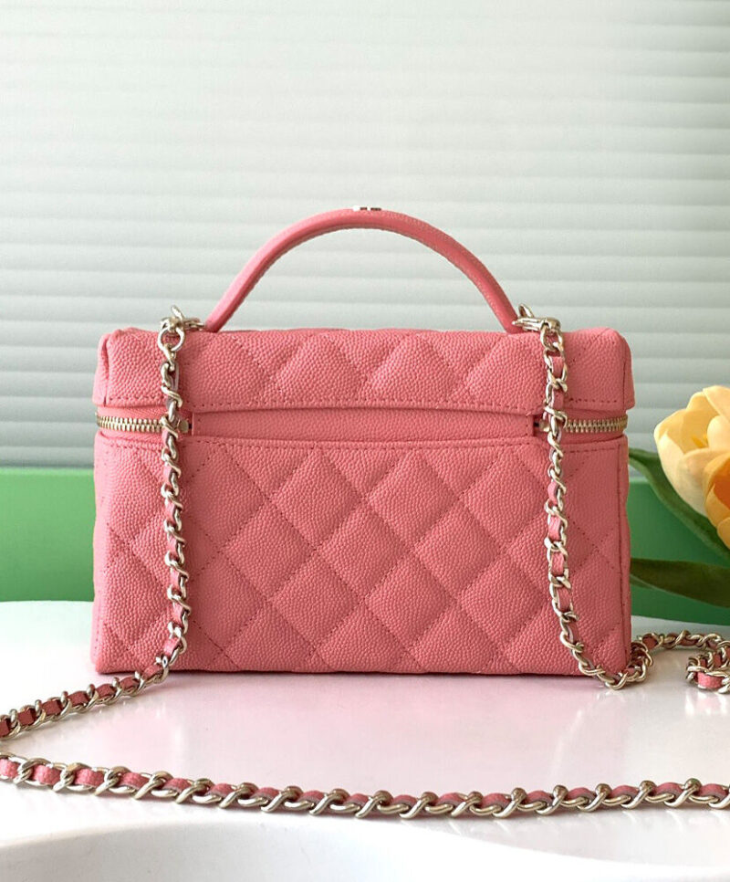 Chanel Long Vanity With Chain AP4407