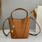 Chloe Small Chloe Spin Tote Bag In Grained Leather