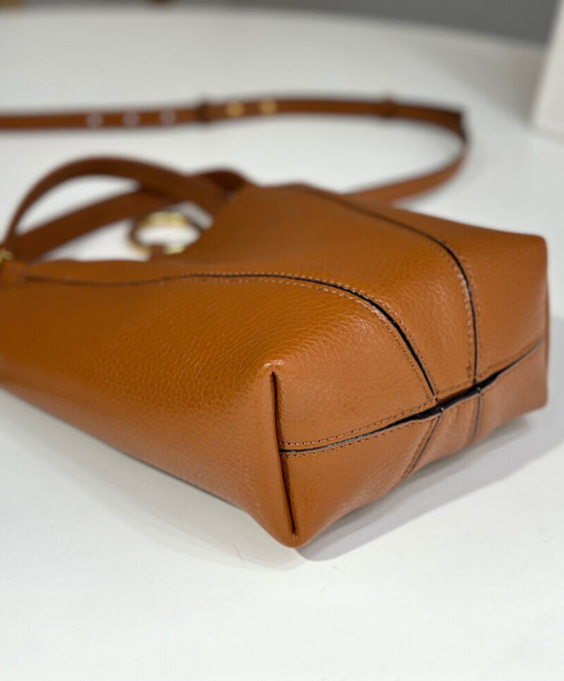 Chloe Small Chloe Spin Tote Bag In Grained Leather