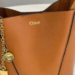 Chloe Small Chloe Spin Tote Bag In Grained Leather